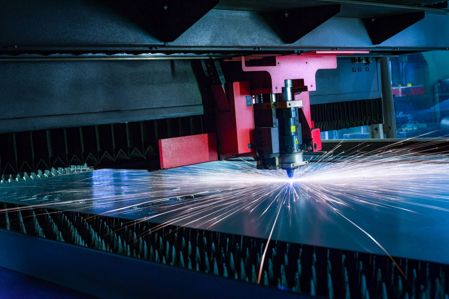 CNC-Laserschneidanlage bei Lohnfertigung von Stahlblech Rocholl GmbH